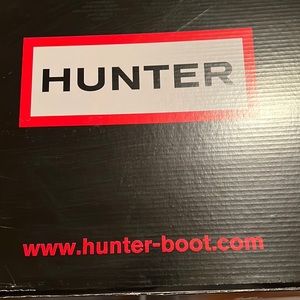 The Hunter “Huntress” rain boot